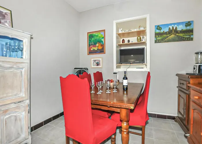 Holiday home 2 Bedroom In - Flp294