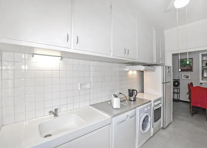 2 Bedroom In - Flp294 Holiday home Port Vendres