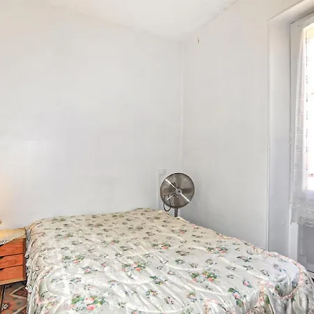Lovely Home In Port Vendres With Wifi *